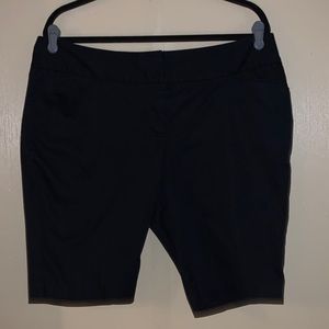 Black casual Bermuda Shorts